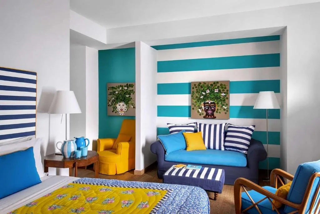 Room, Maison La Minervetta, Naples
