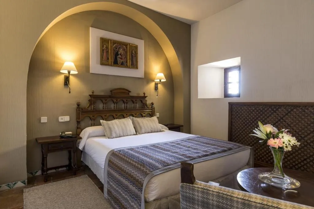 TWIN STANDARD Room, Parador de Sigüenza, Madrid