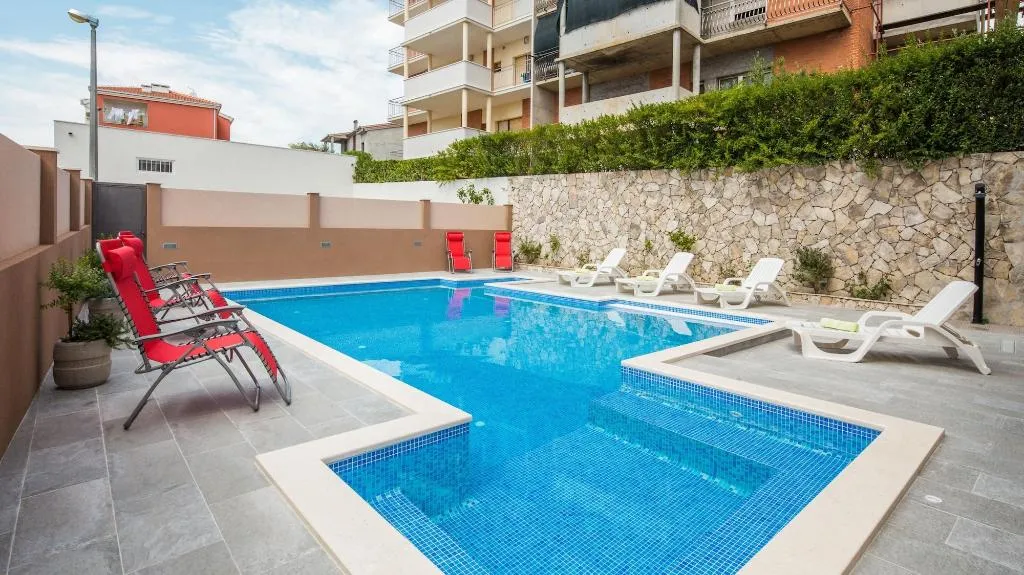 Sports and Entertainment, Apartments Villa Kolar, Split