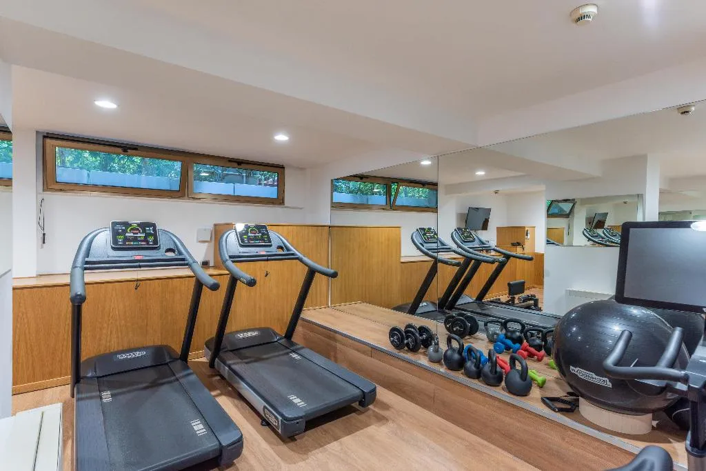Sports and Entertainment, Best Western Premier Hotel Royal Santina, Rome