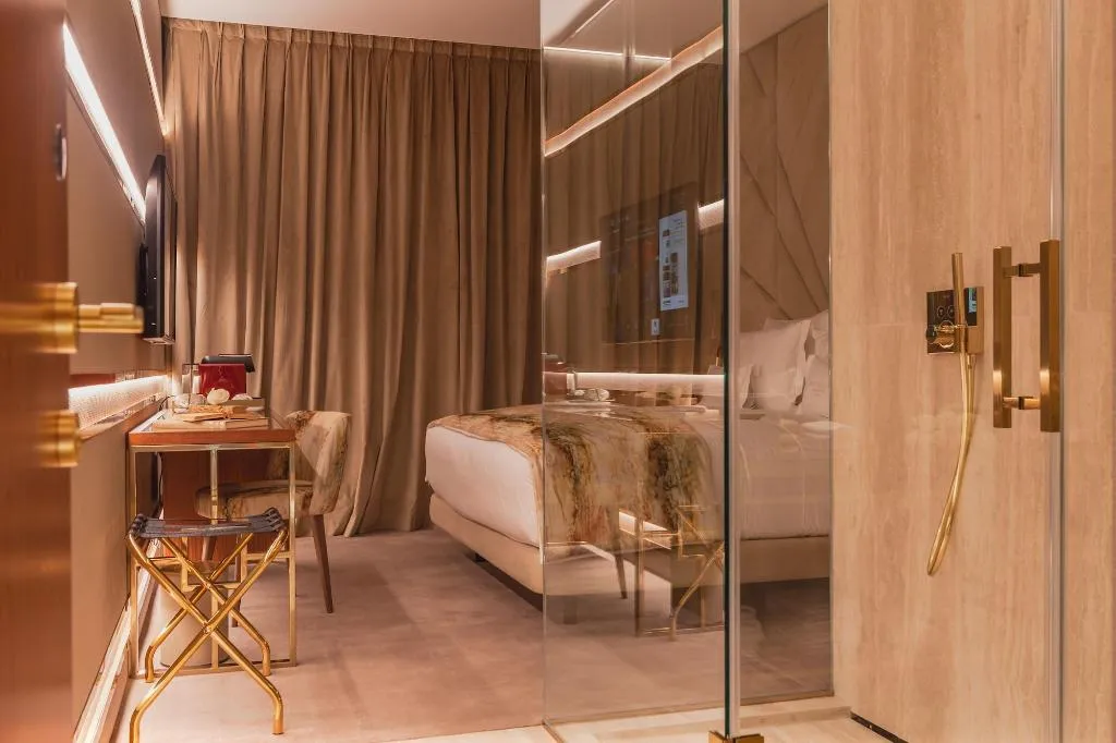 Room, Wine & Books Lisboa - Wbl, Lisbon