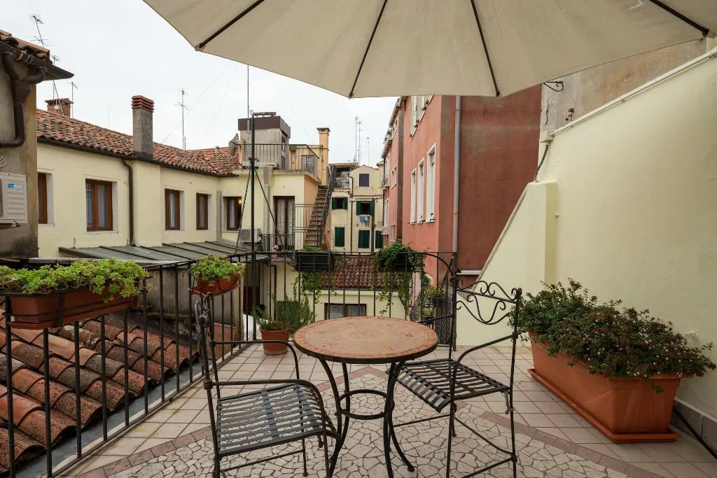 Room, Hotel Herion, Venice