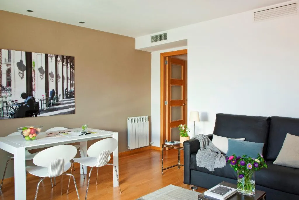 APARTMENT TWO BEDROOMS Room, AinB Sagrada Familia Apartments, Barcelona