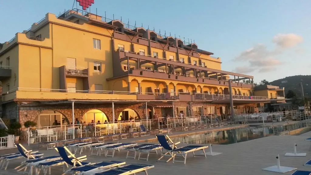 General view, Art Hotel Gran Paradiso, Naples