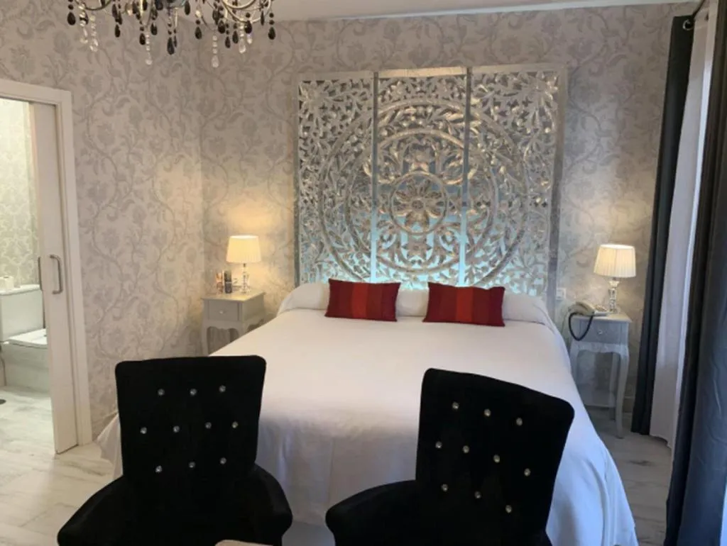 Room, El Rey Moro, Seville