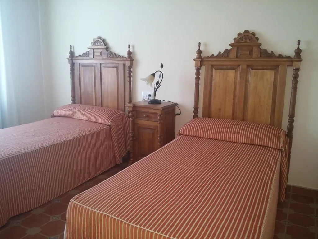 FAMILY ROOM STANDARD Room, Vega de Cazalla, Seville