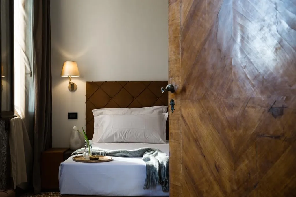 DOUBLE STANDARD Room, Riva Del Vin Boutique Hotel, Venice