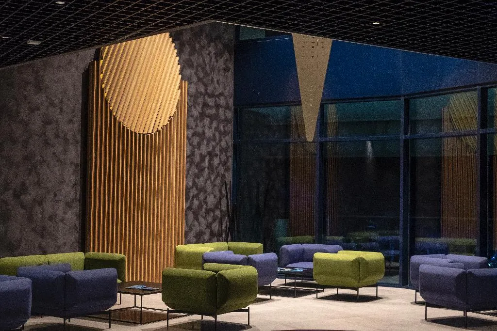 Lobby, Olympia Sky, Split