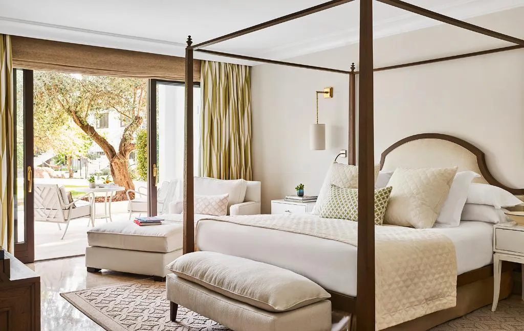 JUNIOR SUITE STANDARD Room, Marbella Club Hotel, Costa Del Sol