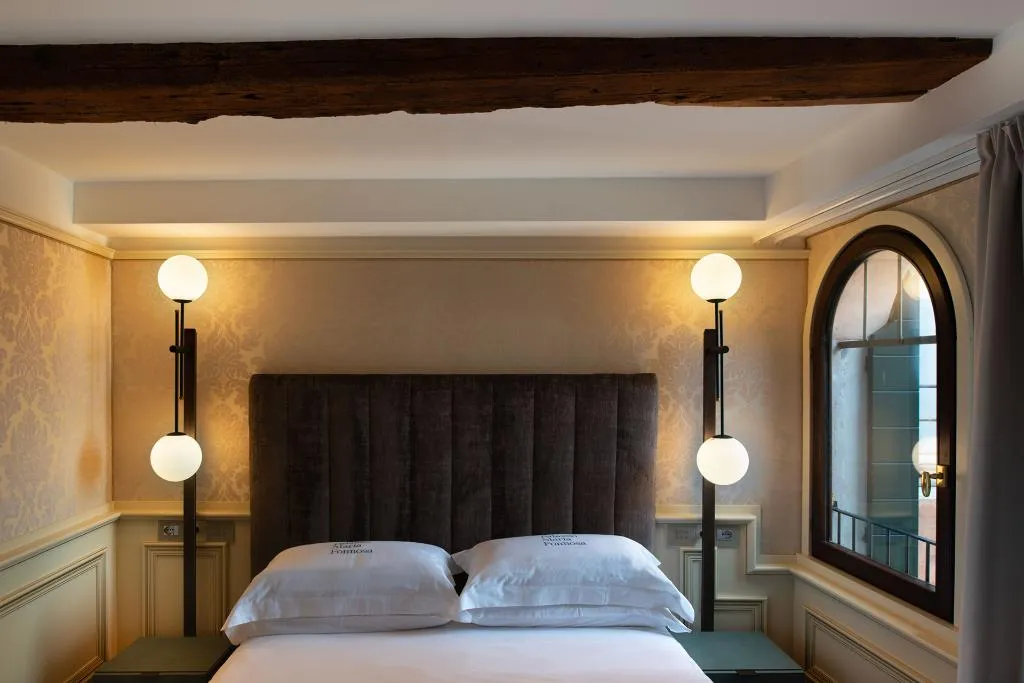 DOUBLE CLASSIC Room, Eight Hotel Venezia, Venice