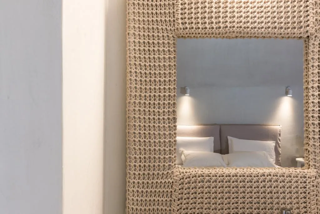 SUITE WITH JACUZZI Room, Mythical Blue Luxury Suites, Santorini