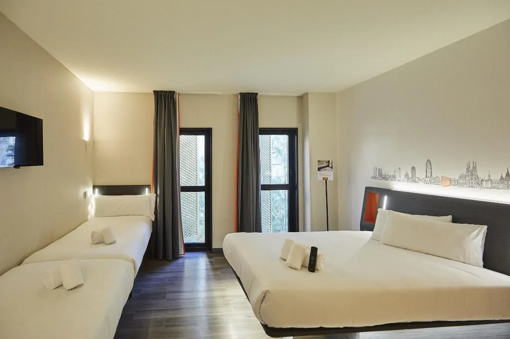 Room, easyHotel Barcelona Fira, Barcelona