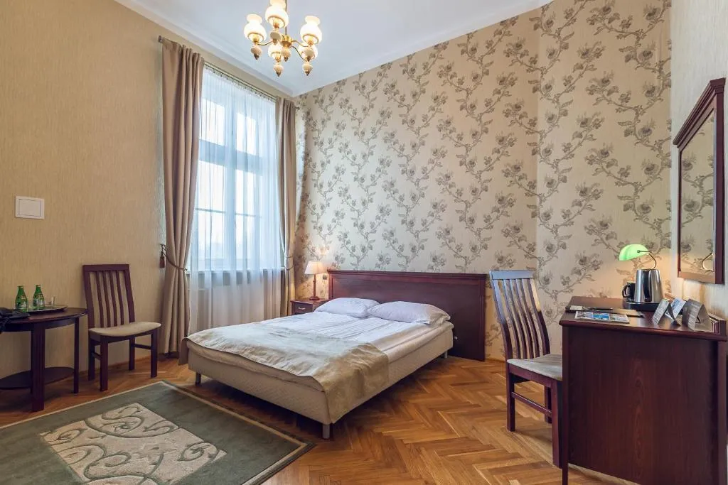 Room, Hotel Royal, Krakow
