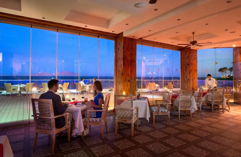 Restaurant, Sunrise Arabian Beach Resort -Grand Select-, Red Sea Riviera