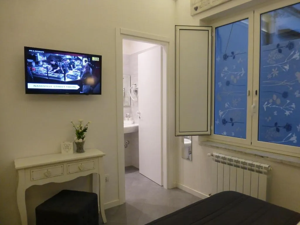Room, Sotto Le Stelle Ai Decumani, Naples