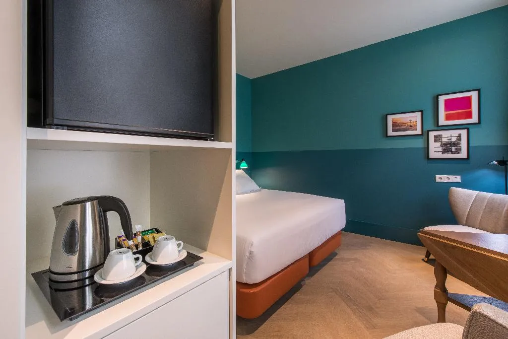 DOUBLE SINGLE USE ECONOMY Room, Vincci The Mint, Madrid