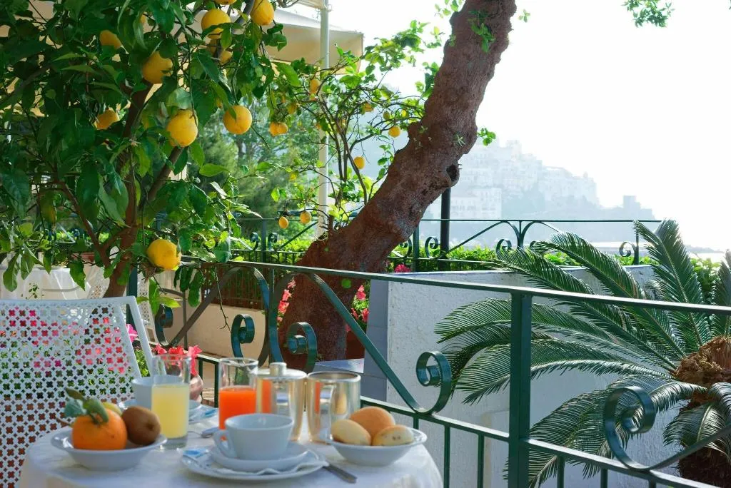 Restaurant, Aurora, Naples