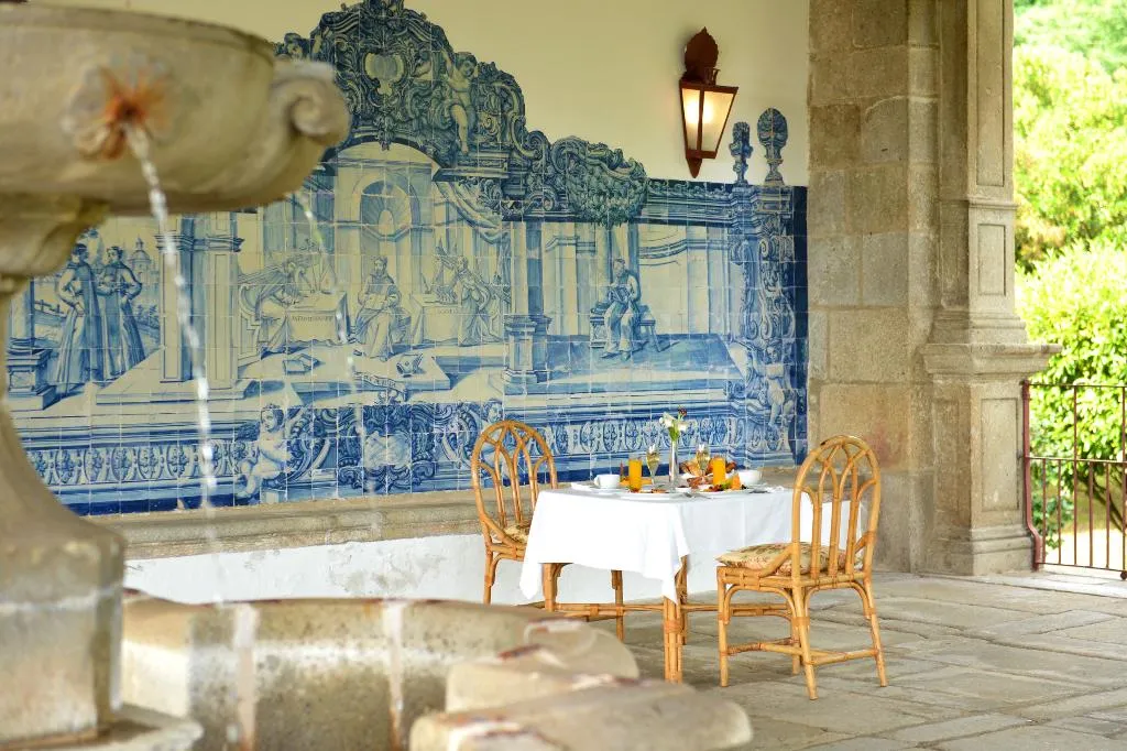 Restaurant, Pousada Mosteiro de Guimaraes - Monument Hotel, Porto