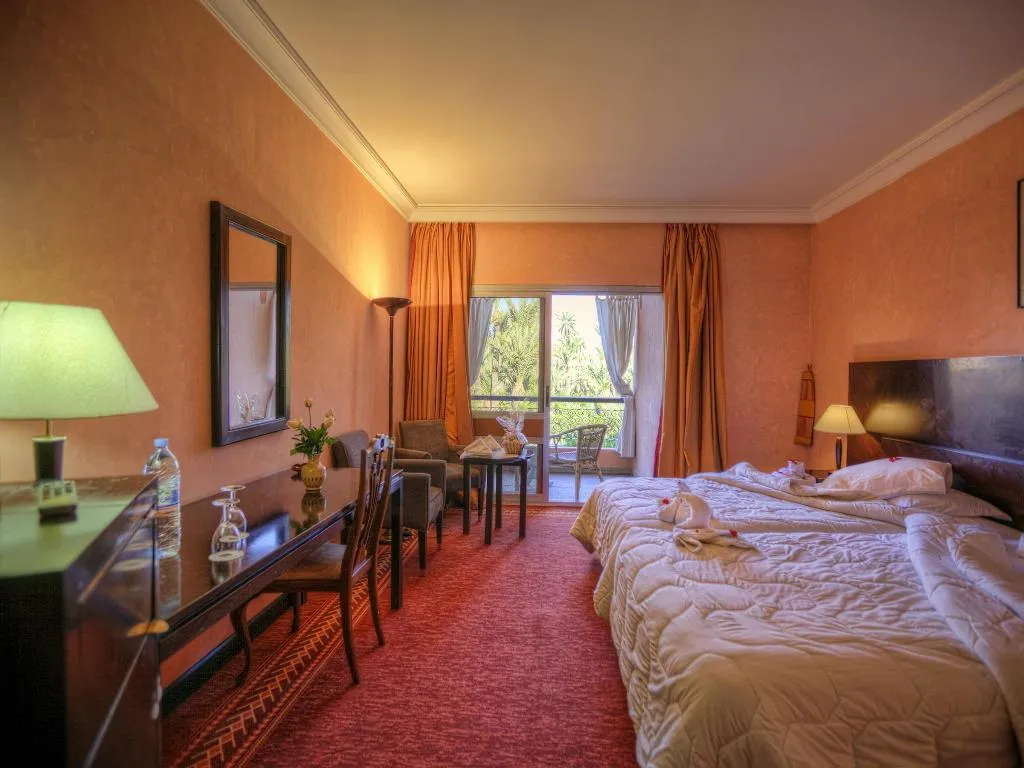 TRIPLE WITH BALCONY Room, Hotel Marrakech le Semiramis, Marrakech