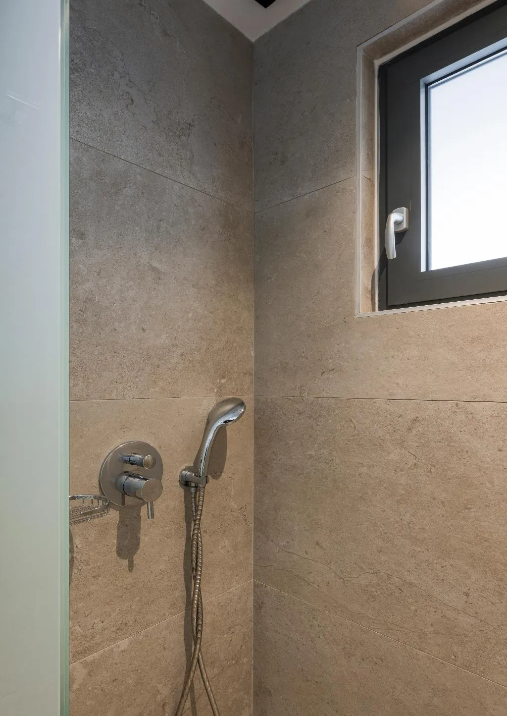 SUITE WITH JACUZZI Room, Mare Village Hotel, Crete