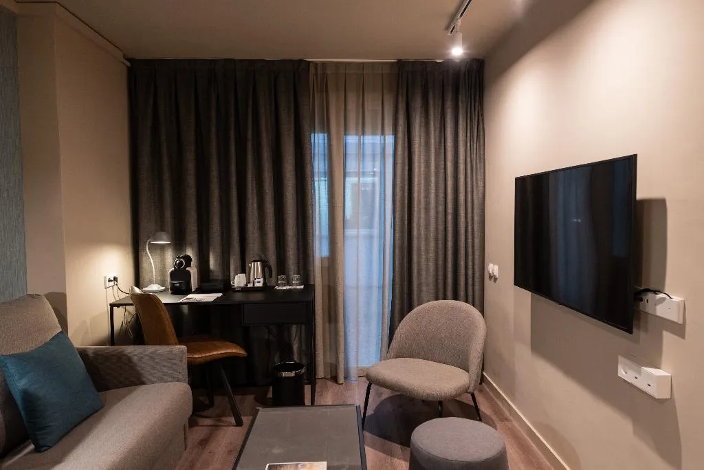 Double or Twin STANDARD Room, Atenea Rekord Suites, Barcelona