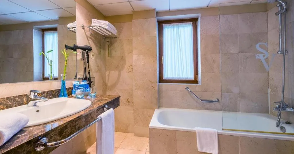 TRIPLE STANDARD Room, Vielha Val d’Arán Affiliated by Melia, Costa Brava