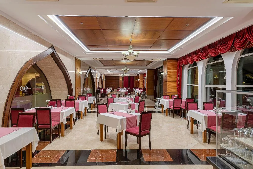 Restaurant, Crowne Plaza Antalya, Antalya