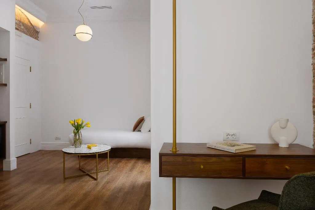 JUNIOR SUITE CITY VIEW Room, La Divina, Athens