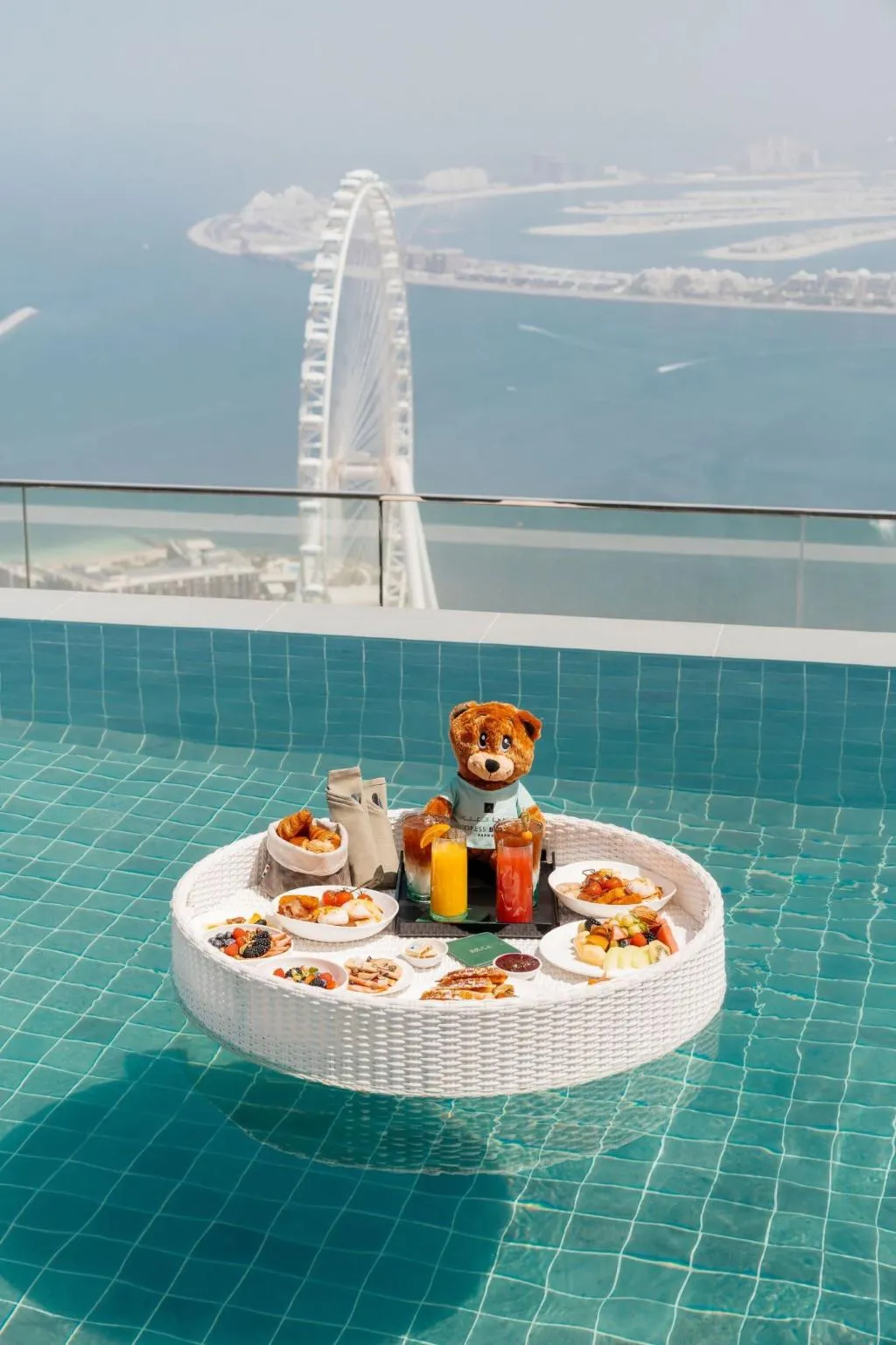 DOUBLE MARINA VIEW Room, Address Beach Resort, Dubai