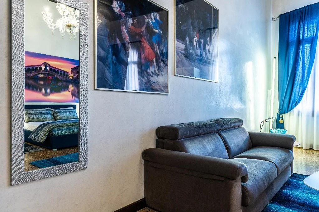 STUDIO CITY VIEW Room, Ca' Sant'Angelo Apartments, Venice