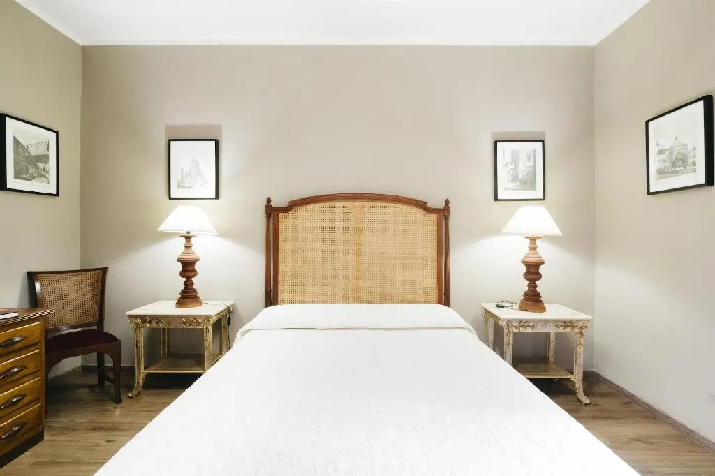 Room, Residenza Ognissanti, Florence