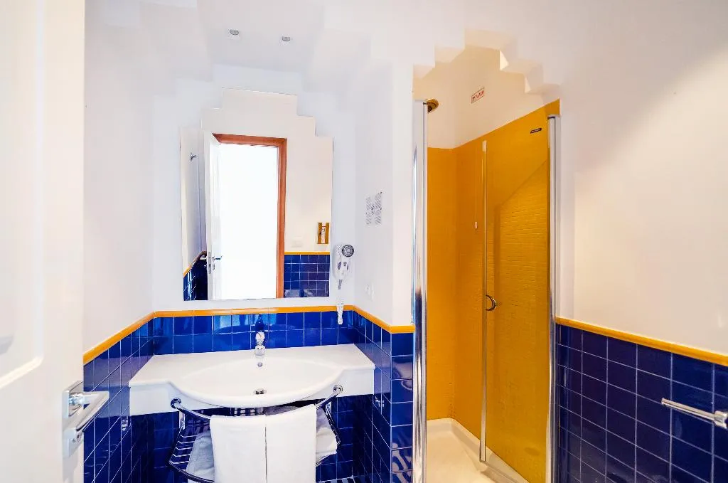 Double or Twin CLASSIC Room, Delfino, Naples