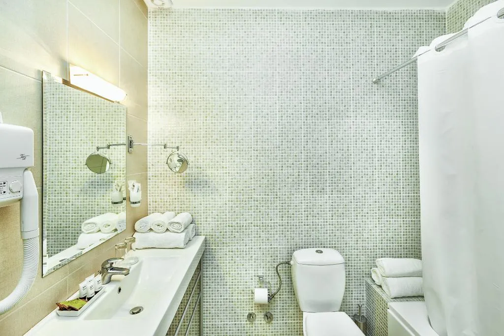 JUNIOR SUITE GARDEN VIEW Room, Xenios Possidi Paradise Hotel, Halkidiki