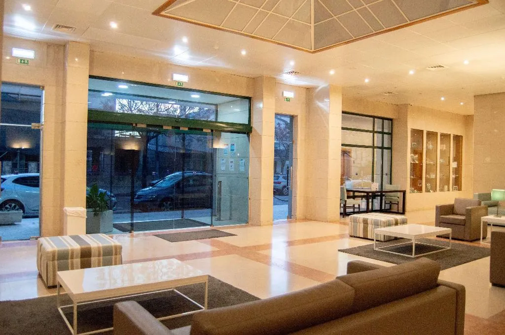 Lobby, TRYP Montijo Parque Hotel, Lisbon