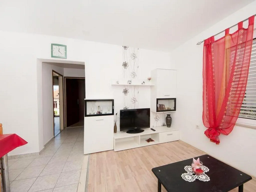 APARTMENT CAPACITY 4 Room, Apartments Jase, Split