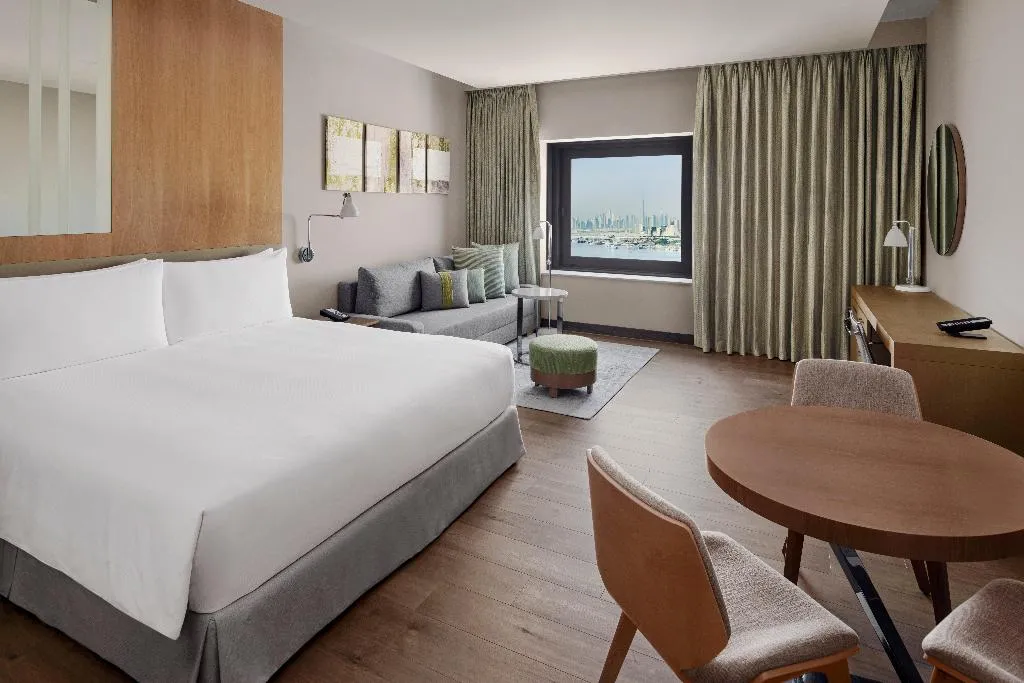 DOUBLE WITH KITCHENETTE Room, Holiday Inn & Suites Dubai Festival City, Dubai