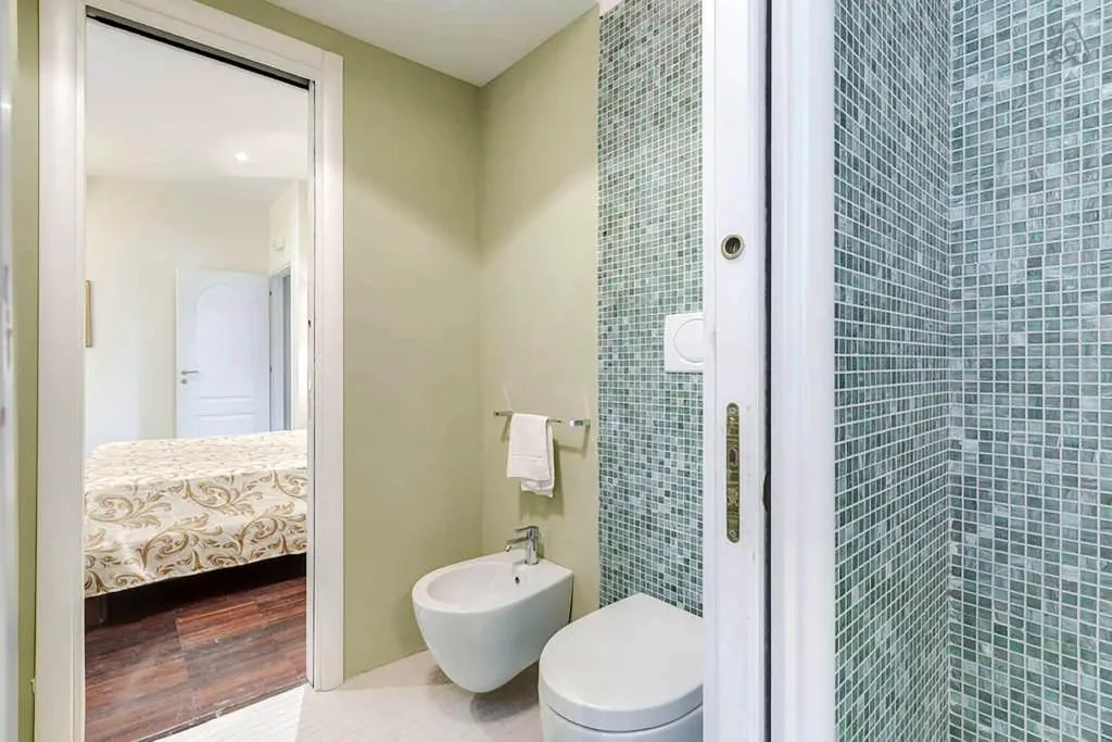 Room, Antico Platano, Rome