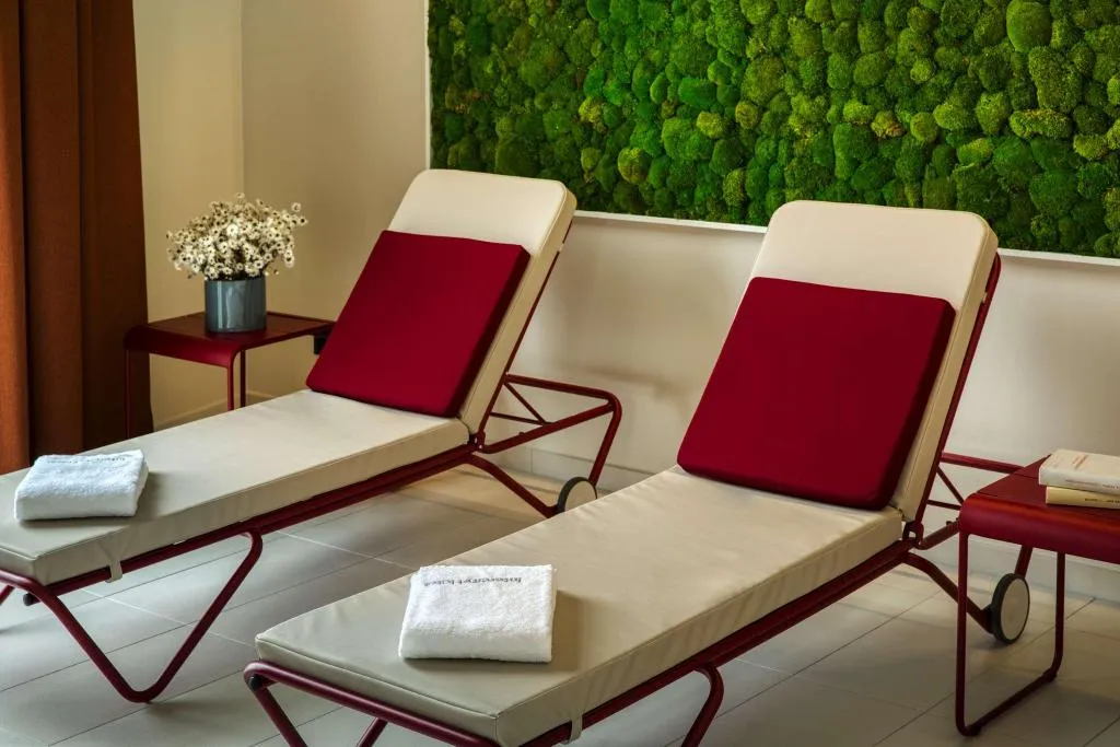 Sports and Entertainment, IntercityHotel Amsterdam Airport, Amsterdam