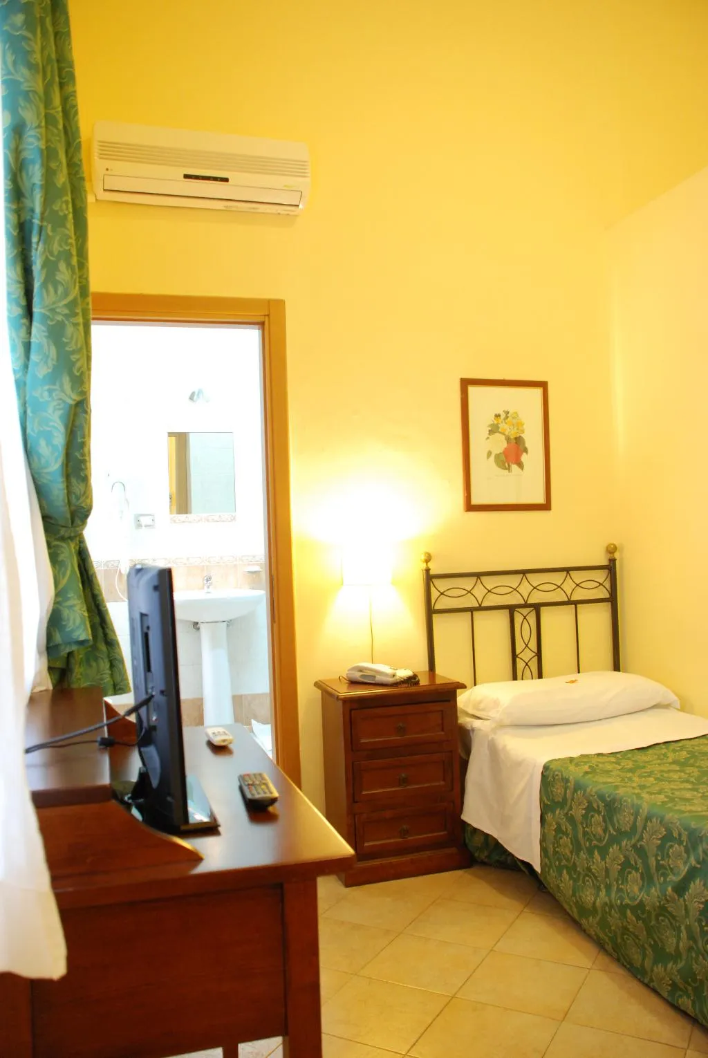 SINGLE STANDARD Room, Hotel Del Centro, Palermo