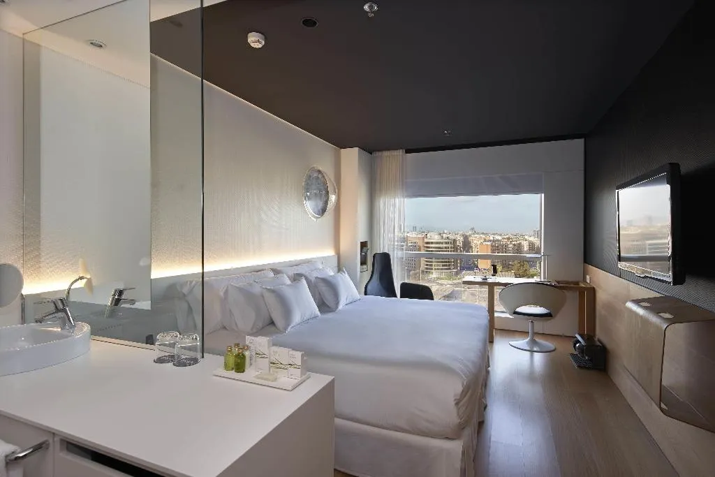 Double or Twin PREMIUM Room, Barcelo Sants, Barcelona