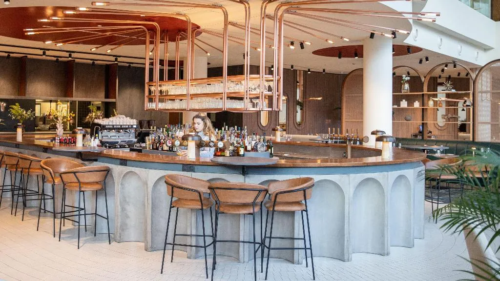 Bar, Crowne Plaza Brussels Airport, Brussels