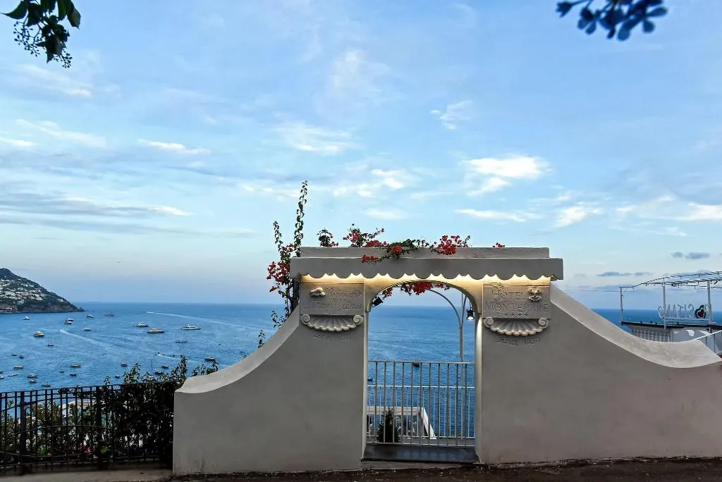 General view, Montemare, Naples