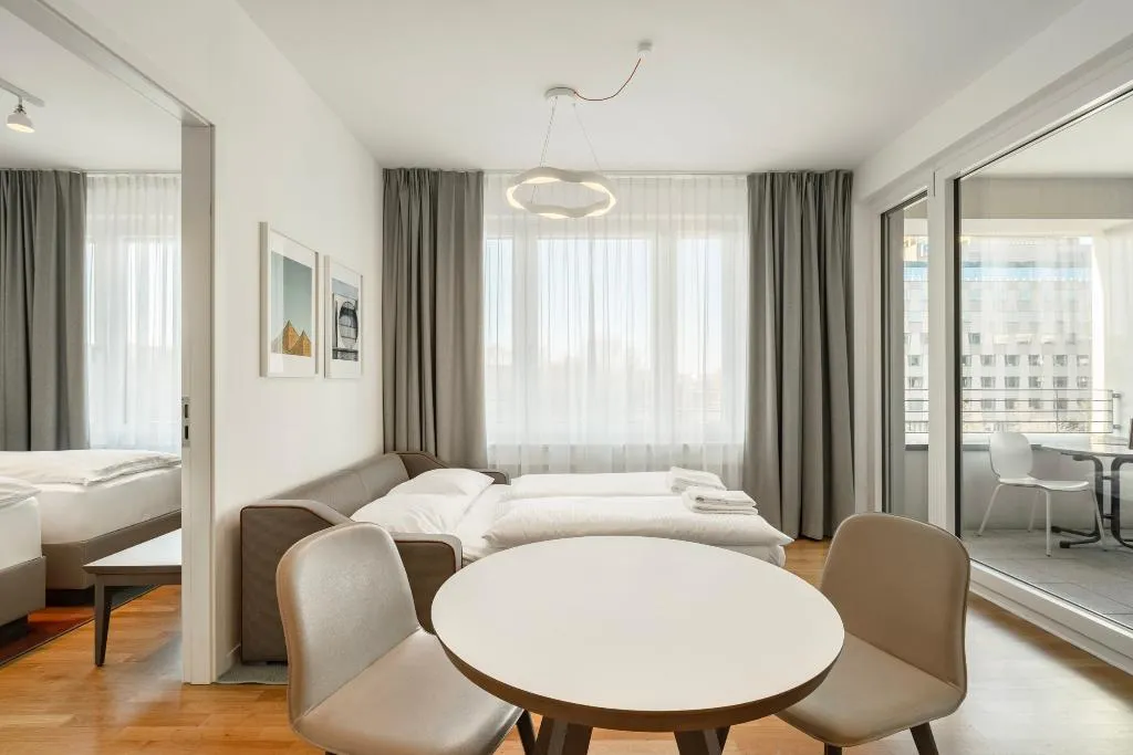 FAMILY ROOM TWO BEDROOMS ONE BATHROOM Room, High Park am Potsdamer Platz, Berlin