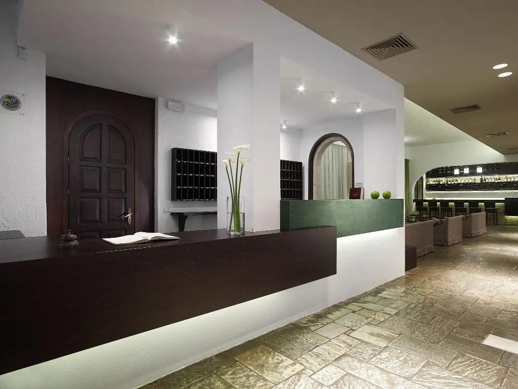 Lobby, Albatros, Crete