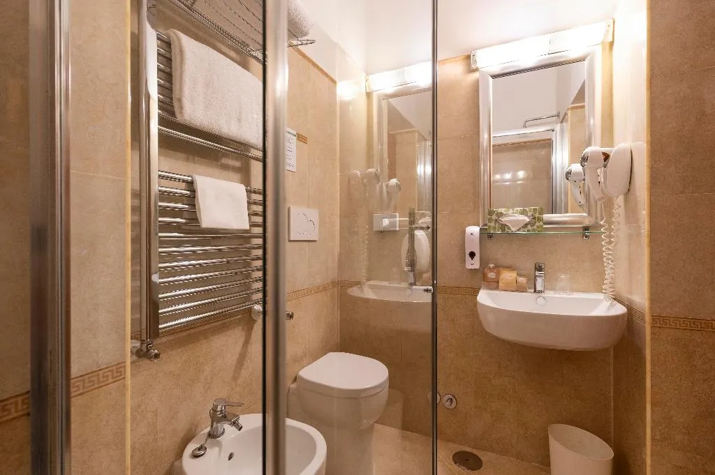 DOUBLE CLASSIC Room, Hiberia, Rome
