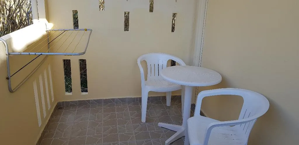 STUDIO WITH BALCONY Room, Zinovia Apartments, Crete