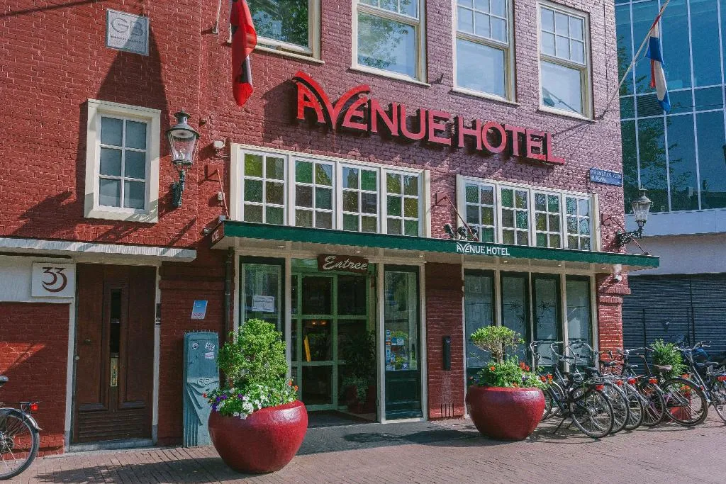 General view, Avenue, Amsterdam