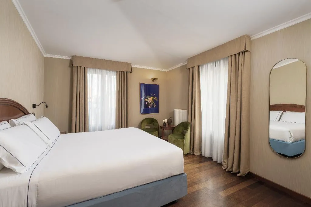 DOUBLE SINGLE USE SUPERIOR Room, Worldhotel Casati 18, Milan