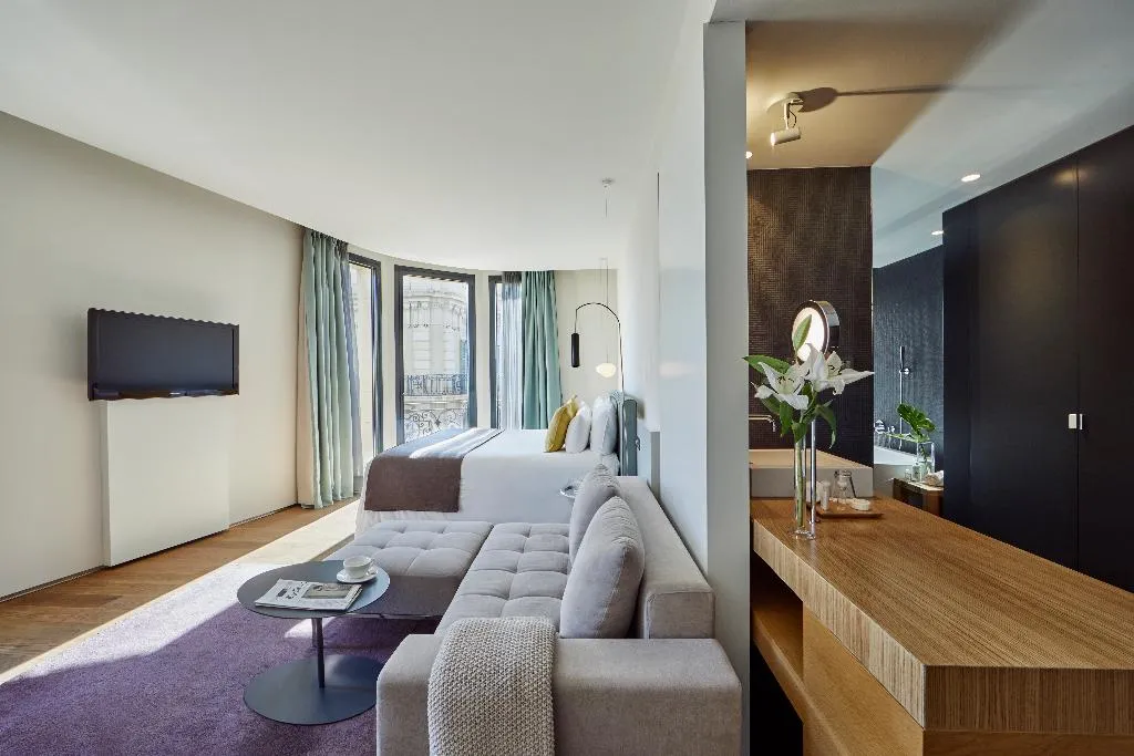 JUNIOR SUITE DELUXE Room, Ohla Barcelona, Barcelona