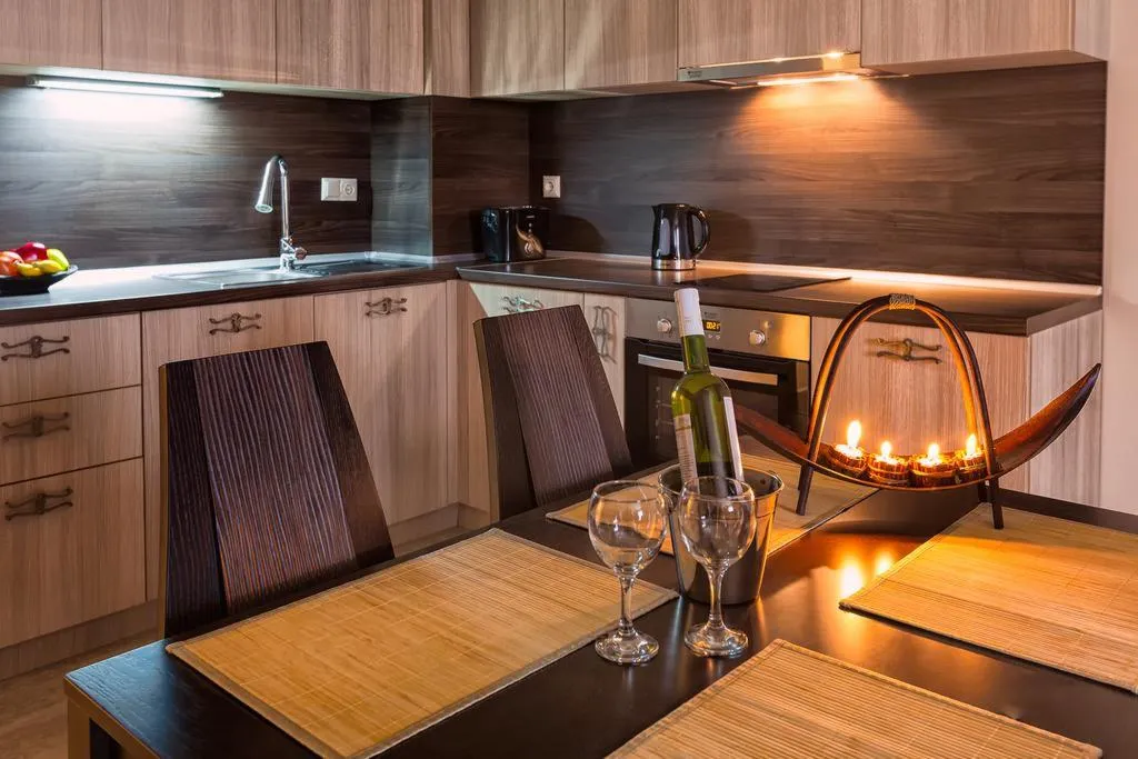 APARTMENT TWO BEDROOMS Room, Argisht Partez, Varna